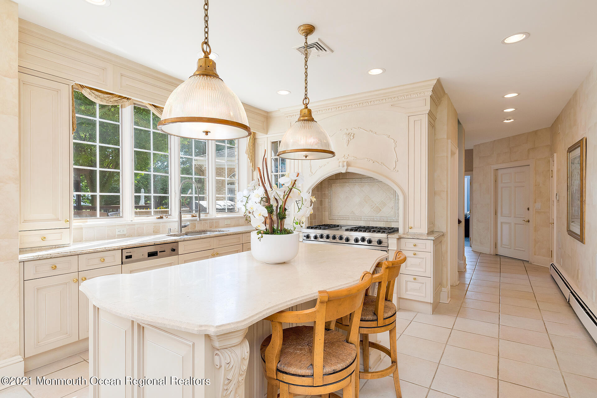 16 A Buttonwood Lane Rumson, NJ 07760 - Photo 20 of 80 133-1920x1280-photo