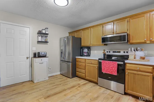 $475,000 | 709-711 Slippery Rock Drive, Edwardsville, IL 62025