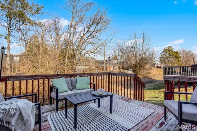 $475,000 | 709-711 Slippery Rock Drive, Edwardsville, IL 62025