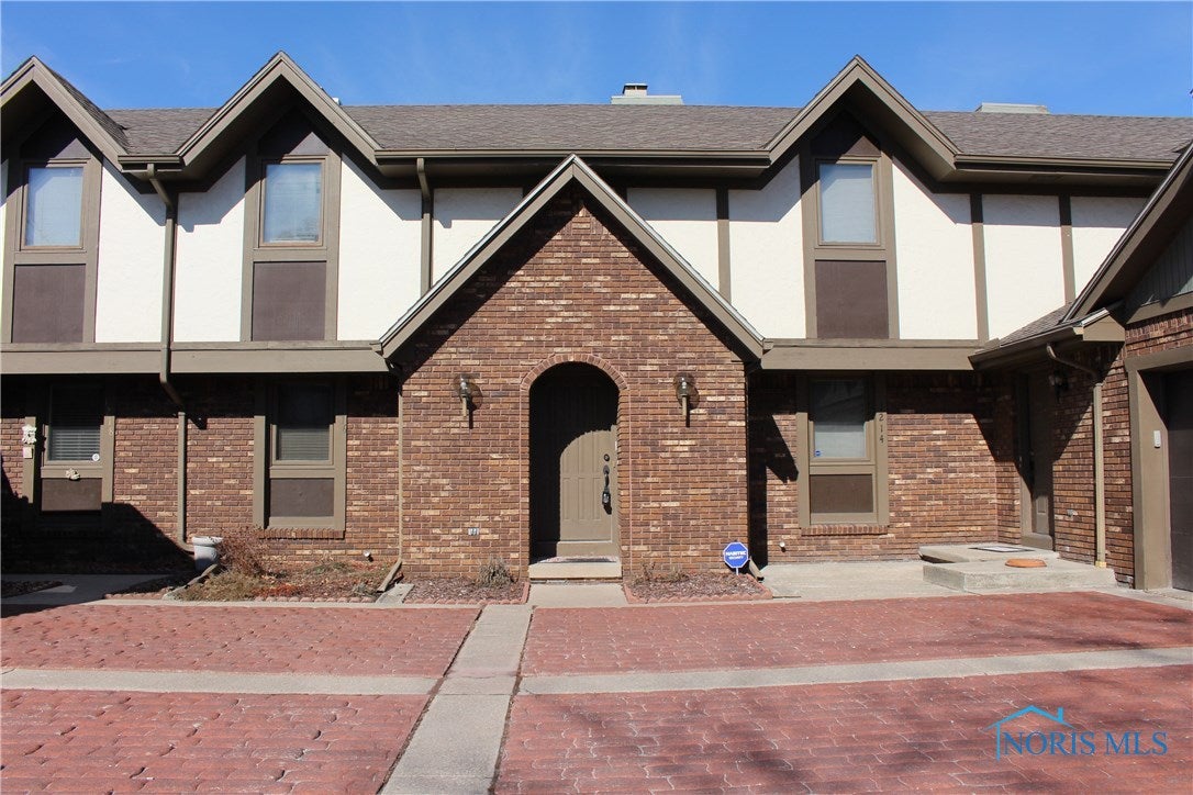 1216 Hidden Ridge Road, Unit C Toledo, OH 43615 - Photo 1 of 19 Gallery Image 1