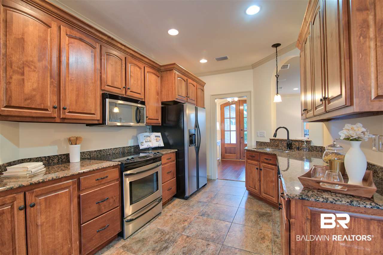 9441 Sanibel Loop Daphne, AL 36526 - Photo 10 of 25 Kitchen