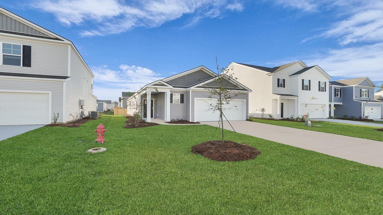 795 Long Blf Road Summerville, SC 29486 - Photo 4 of 47 1_ecp05293-1