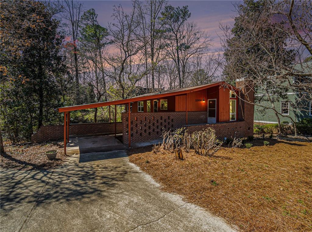 2208 Abby Lane Northeast Atlanta, GA 30345 - Photo 13 of 30