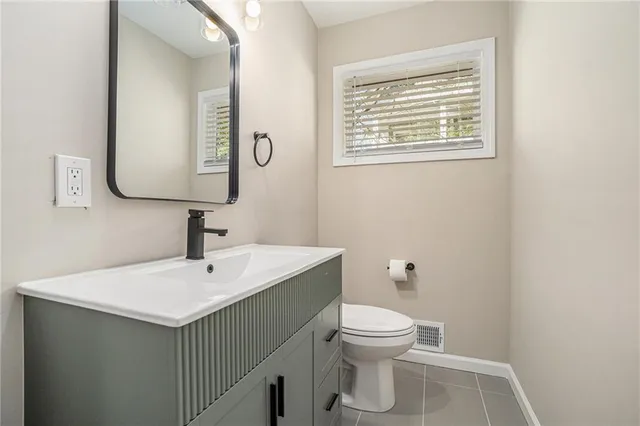 $2,900 | 2208 Abby Lane Northeast, Atlanta, GA 30345