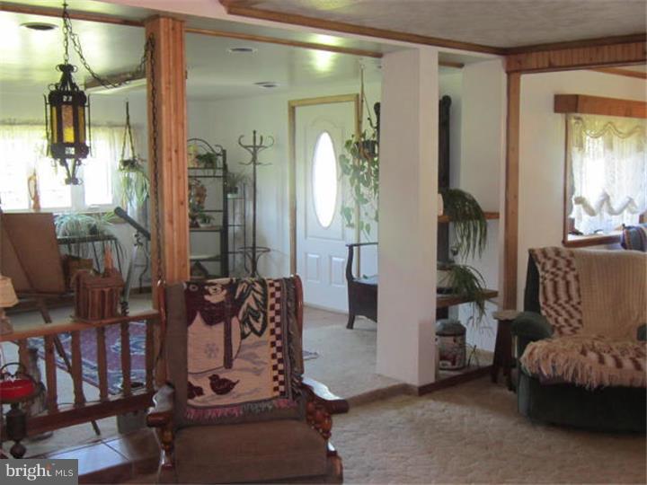 405 Magnolia Road Pemberton, NJ 08068 - Photo 2 of 19 Foyer