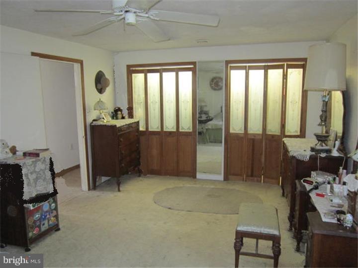 405 Magnolia Road Pemberton, NJ 08068 - Photo 11 of 19 Bedroom - Main
