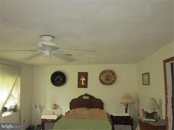 405 Magnolia Road Pemberton, NJ 08068 - Photo 12 of 19 Bedroom - Main