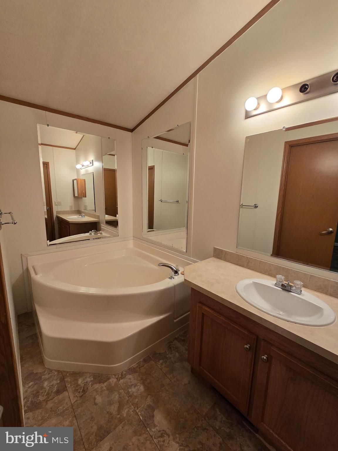 1302 Gibson Road, Unit 100B Bensalem, PA 19020 - Photo 19 of 31 Gallery Image 19