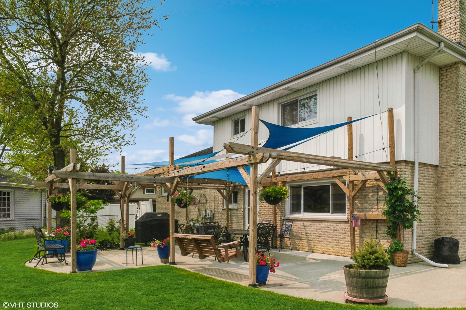 1049 Peace Drive Wheeling, IL 60090 - Photo 23 of 23