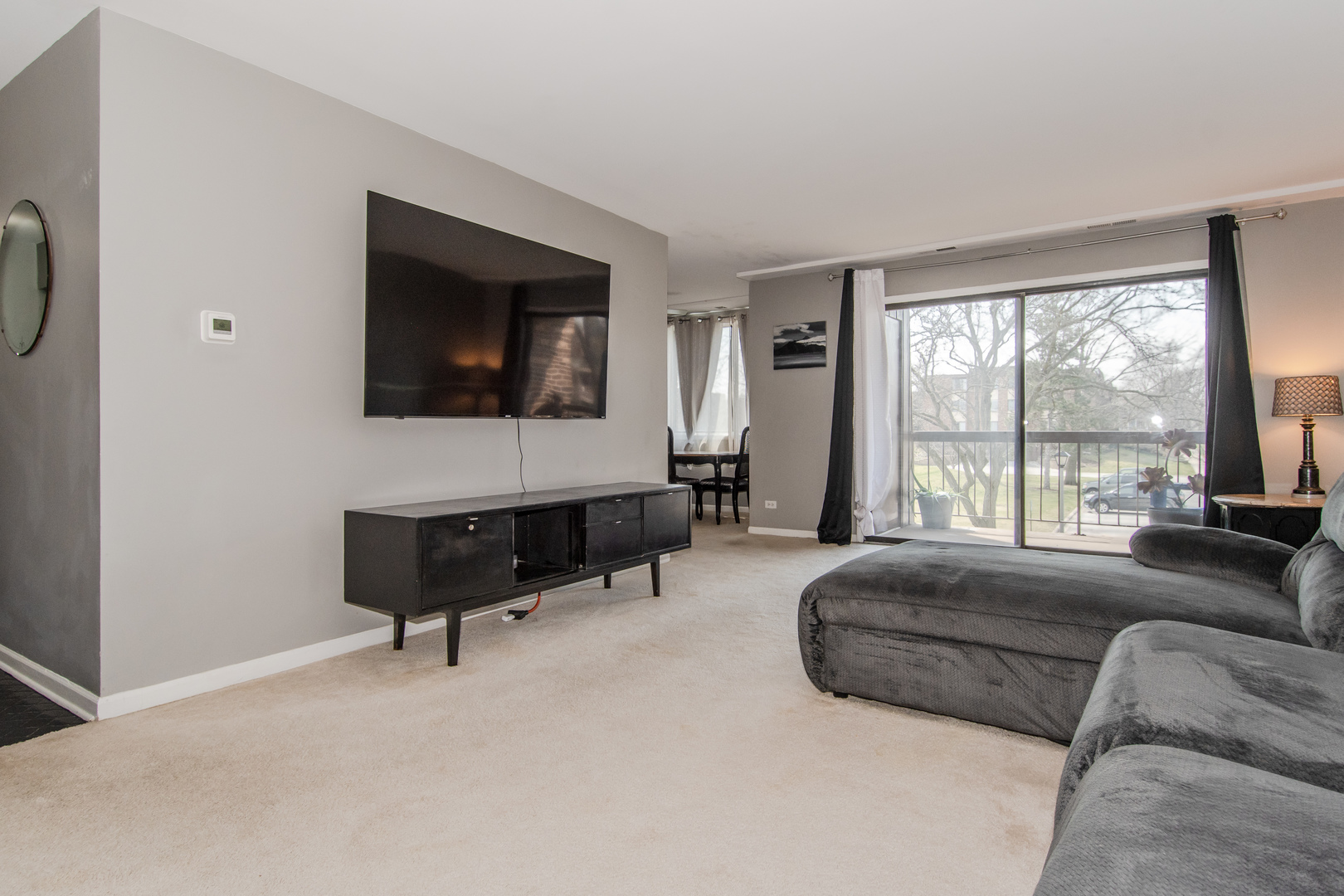 460 Raintree Court, Unit 2K Glen Ellyn, IL 60137 - Photo 6 of 22 Gallery Image 6