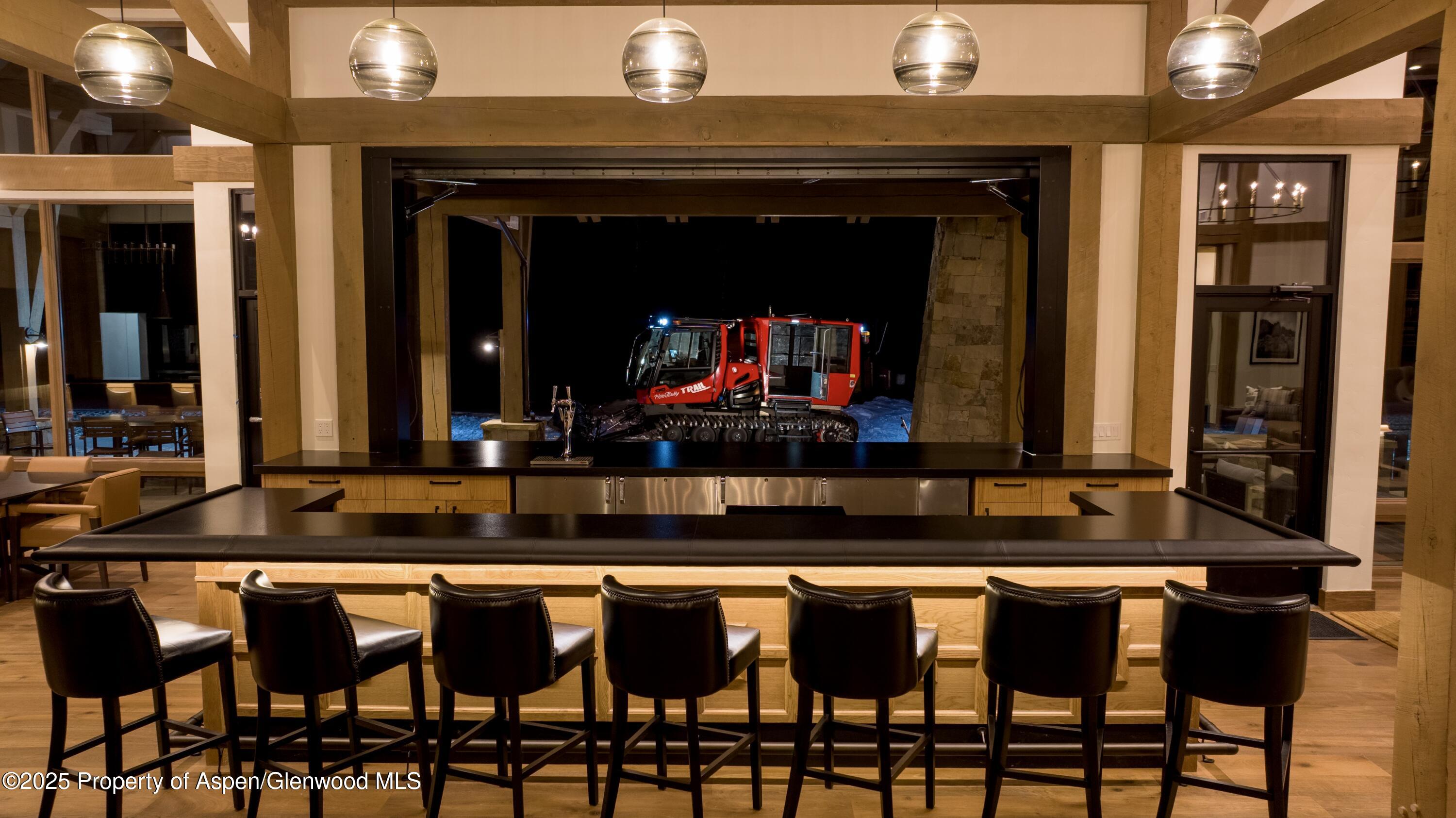4901 Cimarron Mountain Road Montrose, CO 81403 - Photo 28 of 40 Lodge Bar