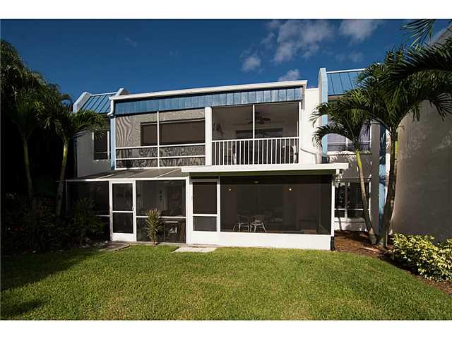 974 Northwest Spruce Ridge Drive, Unit 2 Stuart, FL 34994 - Photo 25 of 25 Gallery Image 25