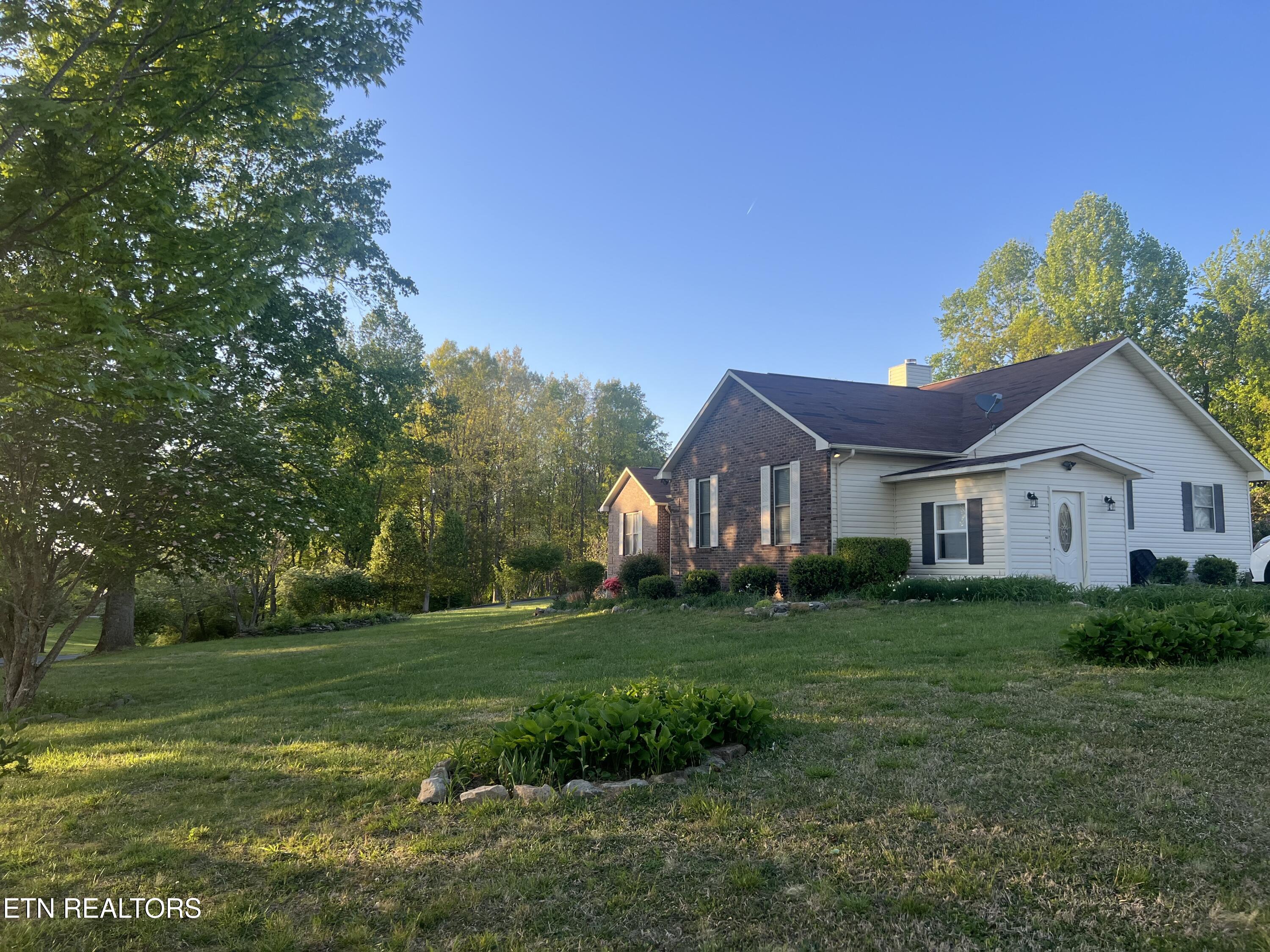 31 Chestnut Oak Road Crossville, TN 38571 - Photo 14 of 41 IMG_4003