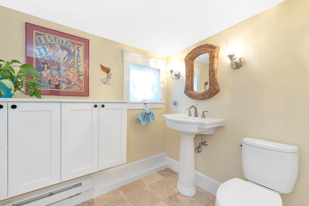 64 Eastern Point Road, Unit 2 Gloucester, MA 01930 - Photo 21 of 42 Gallery Image 21