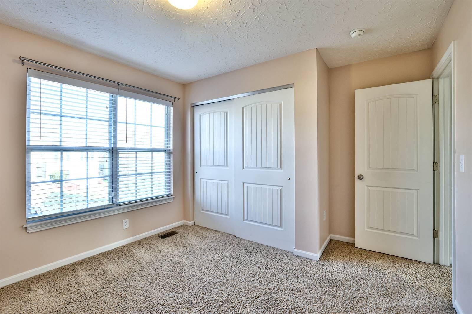 1609 Raintree Court Elsmere, KY 41018 - Photo 27 of 43 Gallery Image 27