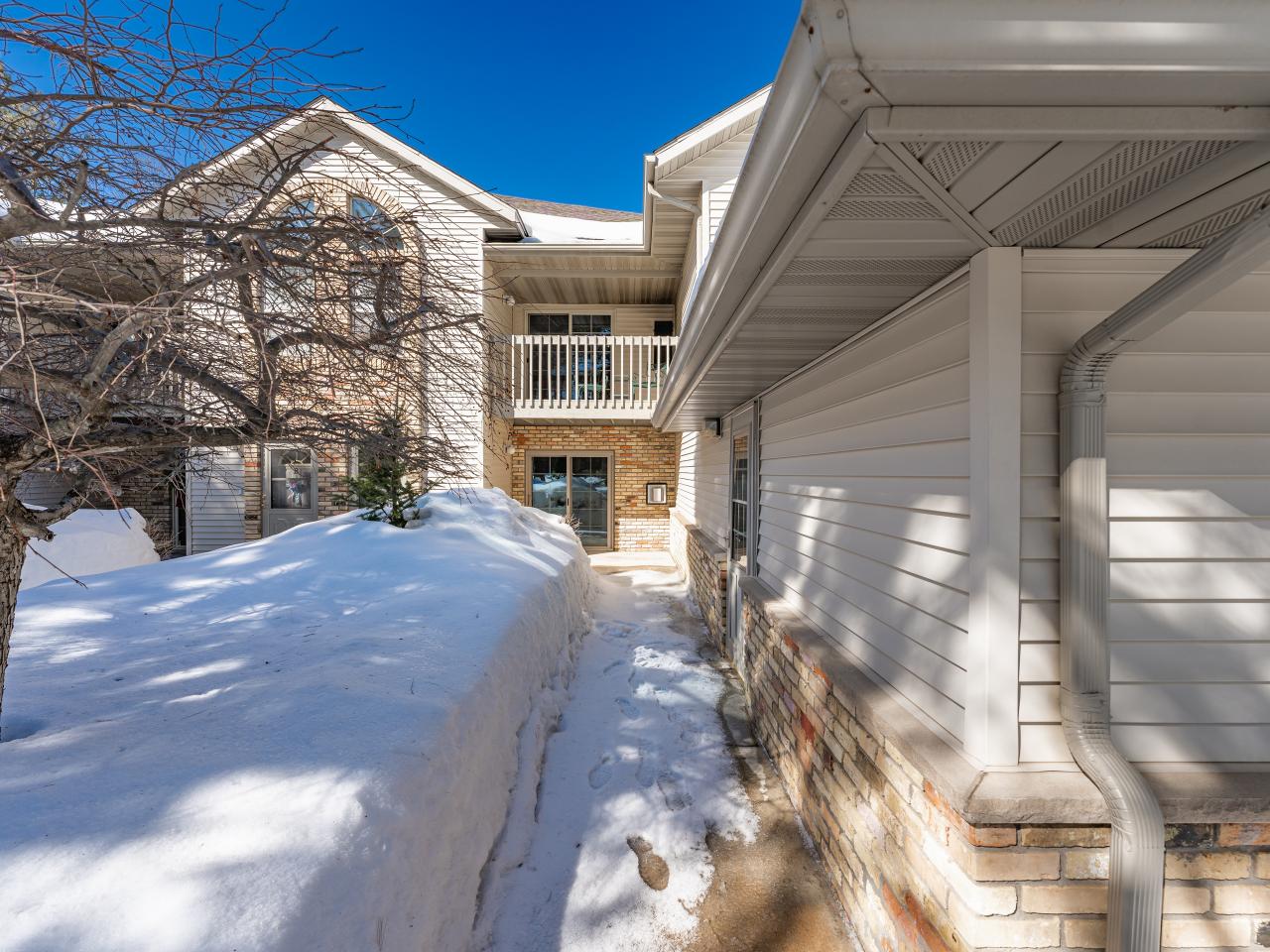 8703 Richardson Plat Road, Unit 4A Minocqua, WI 54548 - Photo 21 of 24 Gallery Image 21