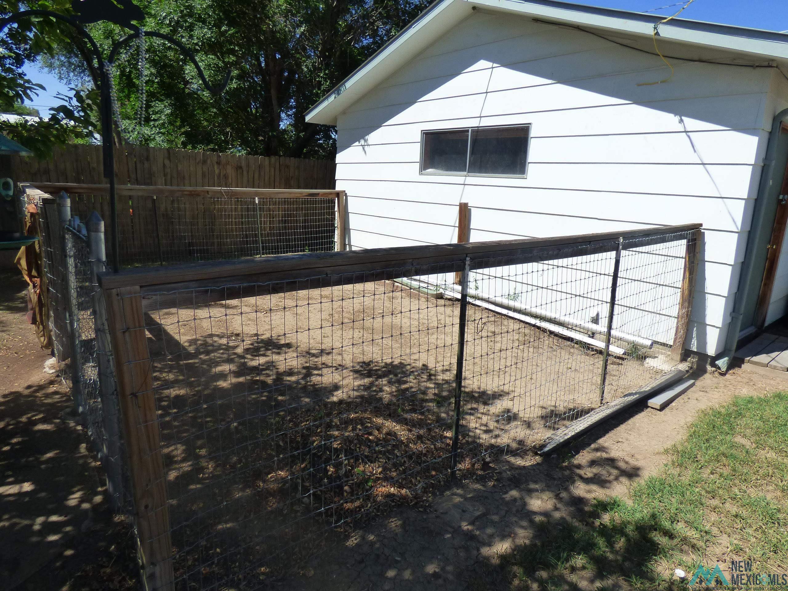 1422 Brilliant Street Raton, NM 87740 - Photo 38 of 39 Gallery Image 38