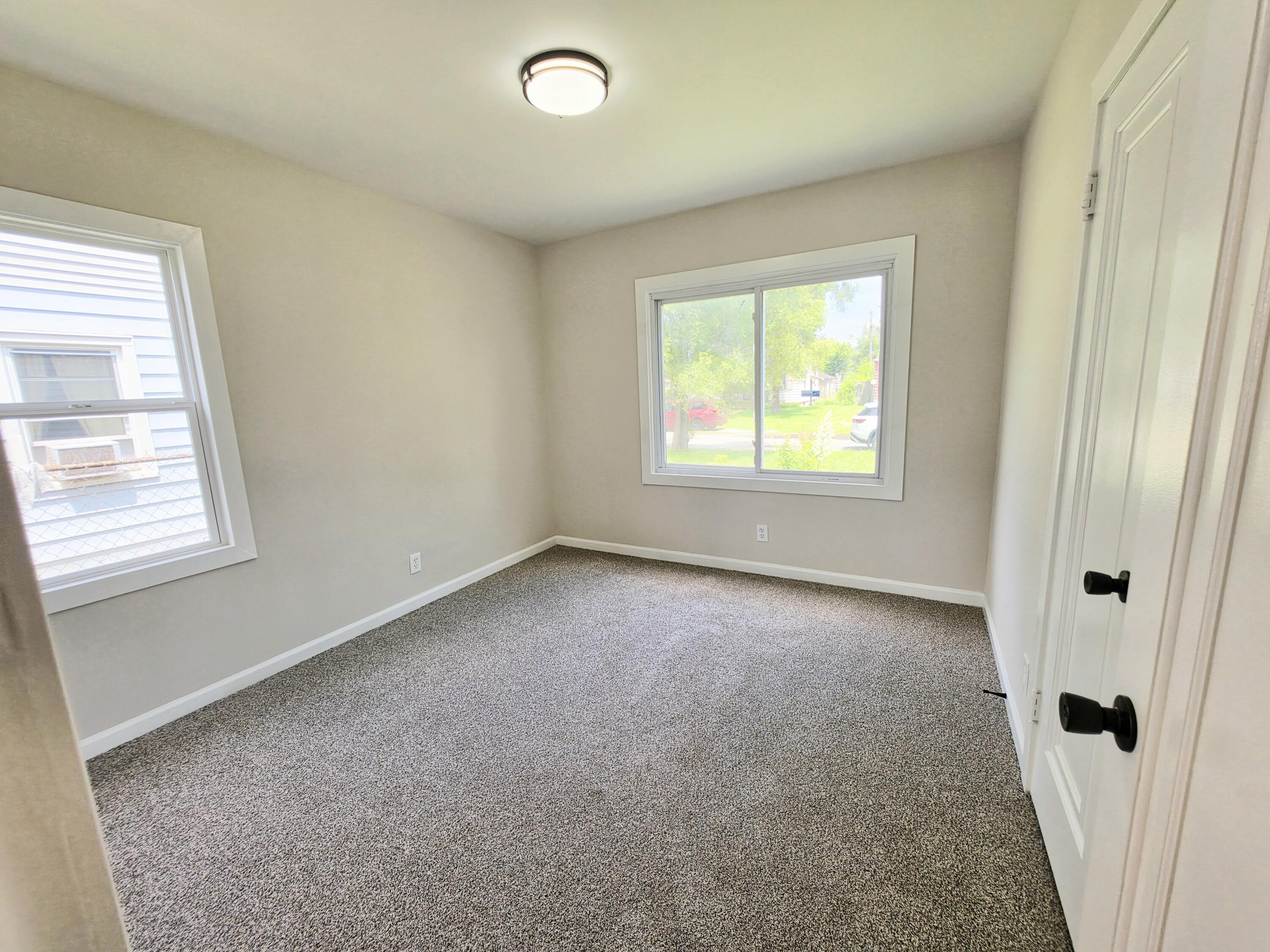 266 Johnson Street Gary, IN 46404 - Photo 11 of 19 3000x2250
