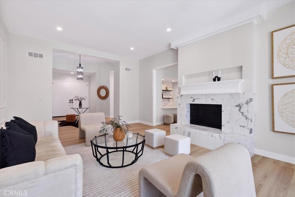 9847 Bothwell Road Northridge, CA 91324 - Photo 11 of 52