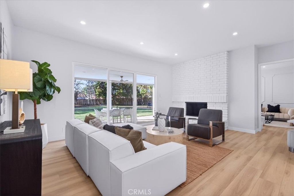 9847 Bothwell Road Northridge, CA 91324 - Photo 14 of 52