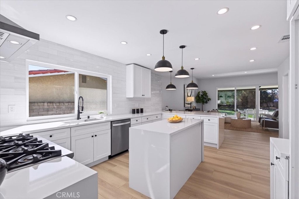 9847 Bothwell Road Northridge, CA 91324 - Photo 20 of 52