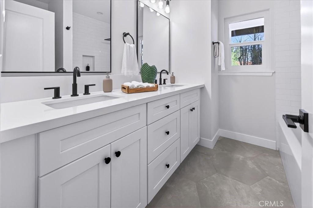 9847 Bothwell Road Northridge, CA 91324 - Photo 29 of 52