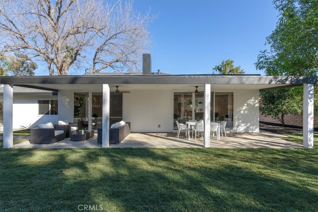 9847 Bothwell Road Northridge, CA 91324 - Photo 46 of 52