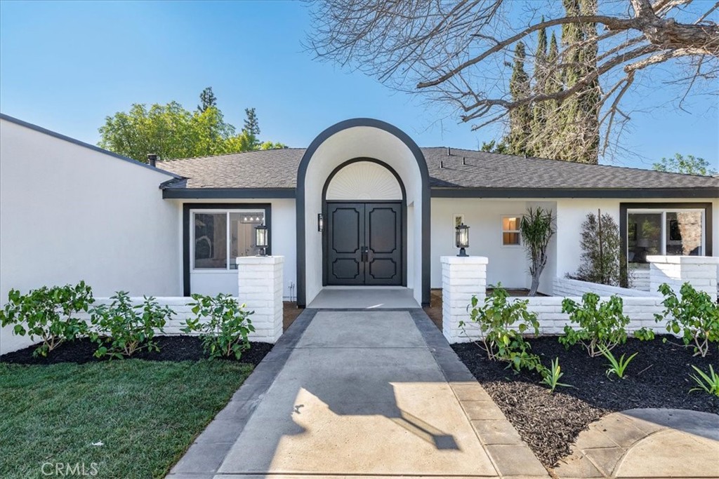 9847 Bothwell Road Northridge, CA 91324 - Photo 5 of 52