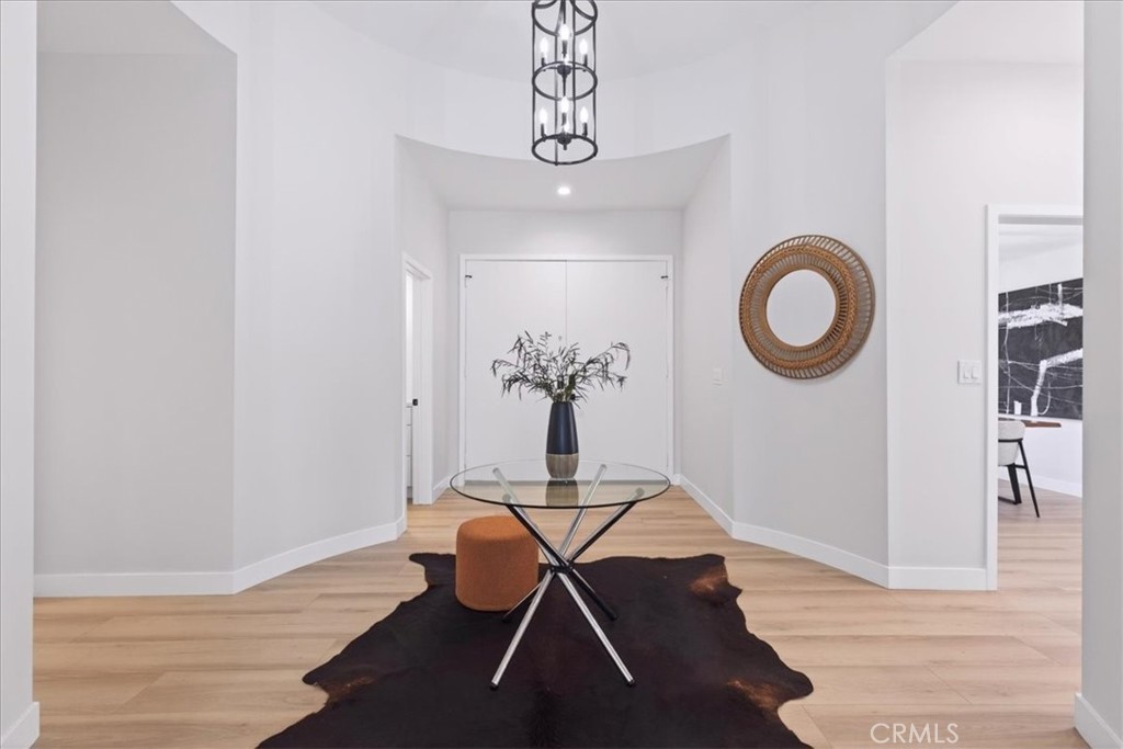 9847 Bothwell Road Northridge, CA 91324 - Photo 6 of 52