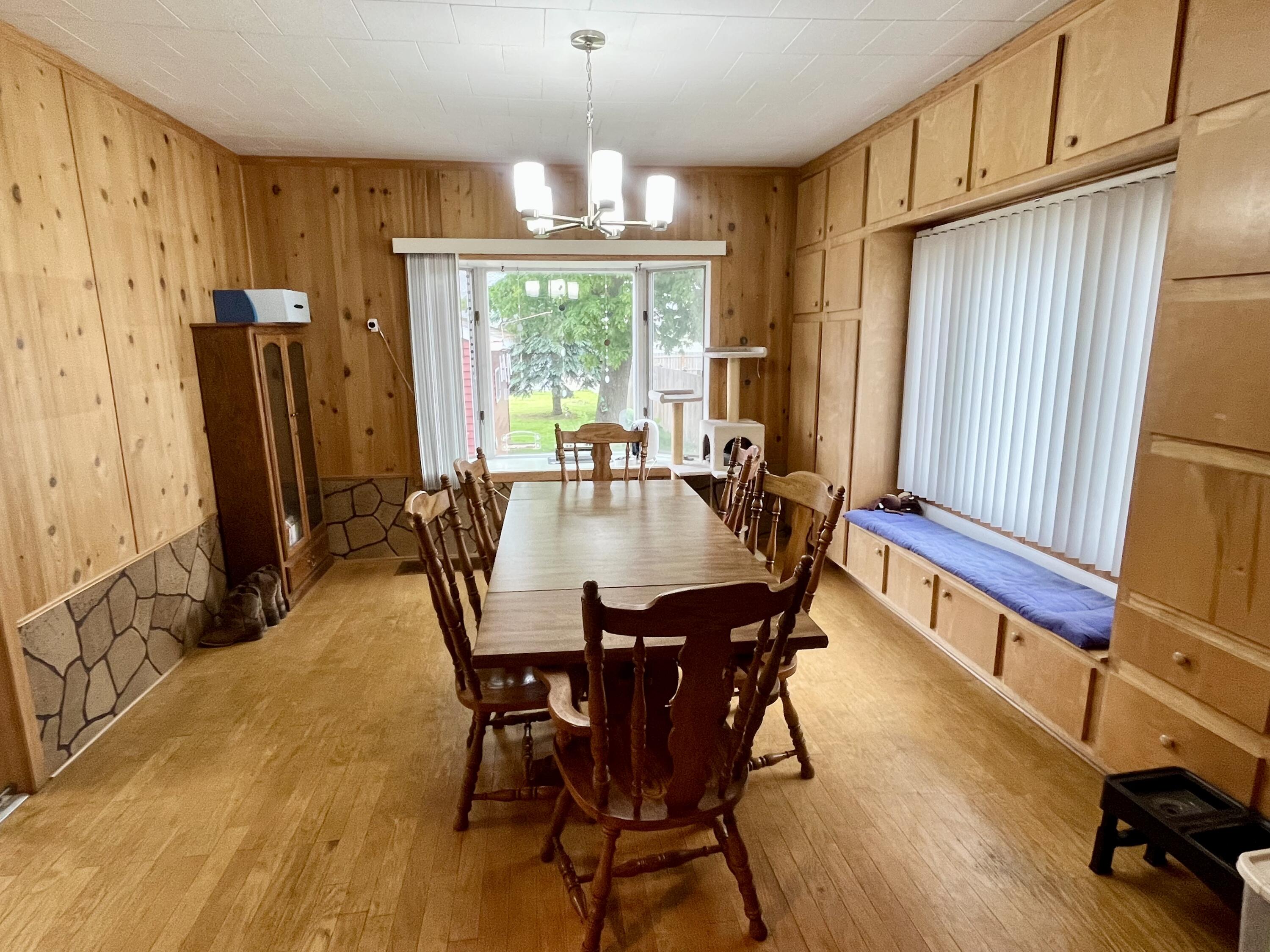 2304 13th Street Two Rivers, WI 54241 - Photo 11 of 24 IMG_0208