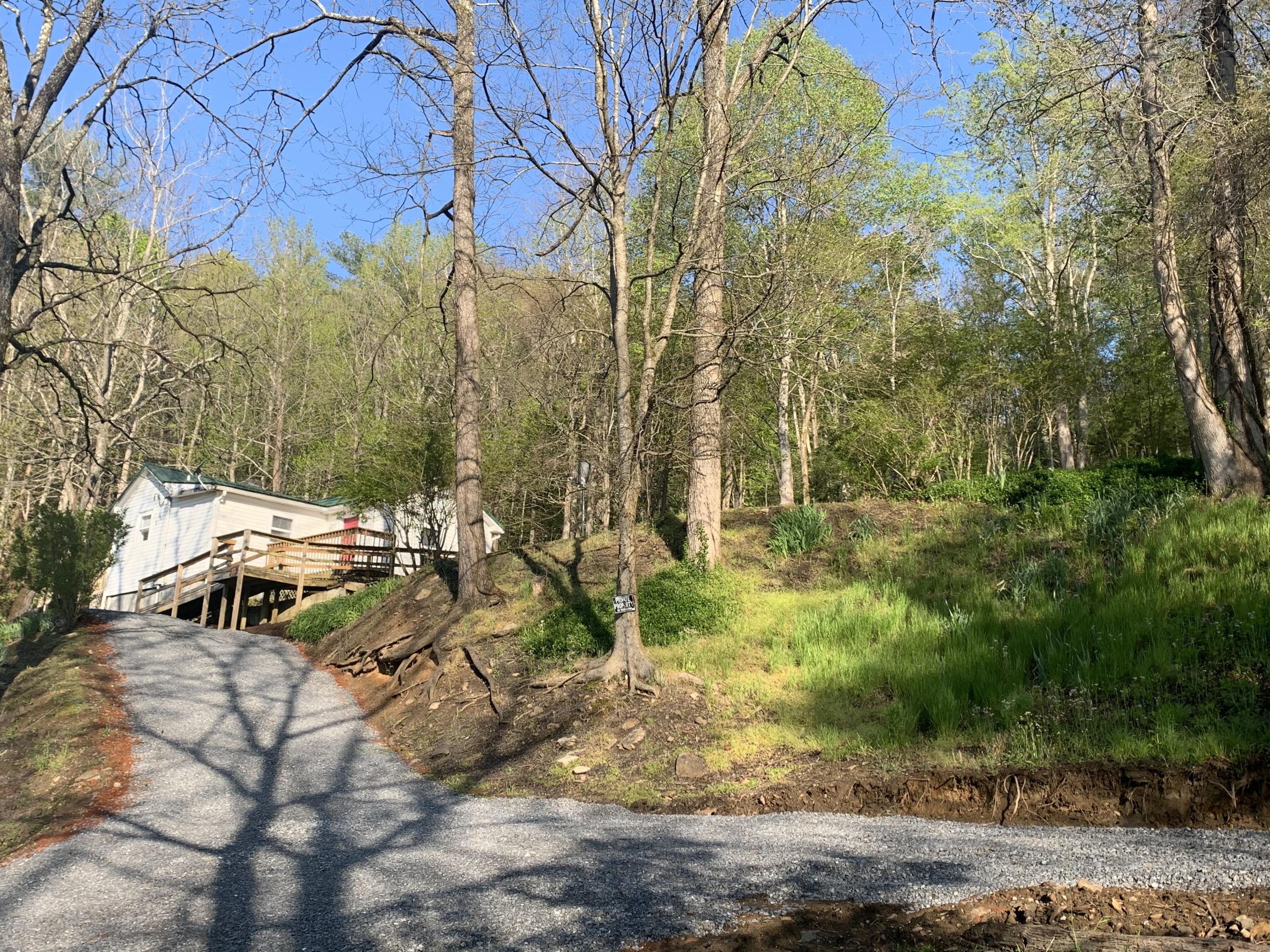 221 Bumpus Cove Road Erwin, TN 37650 - Photo 6 of 27 8A71243A-9D4B-4A7C-9923-86F14150E055
