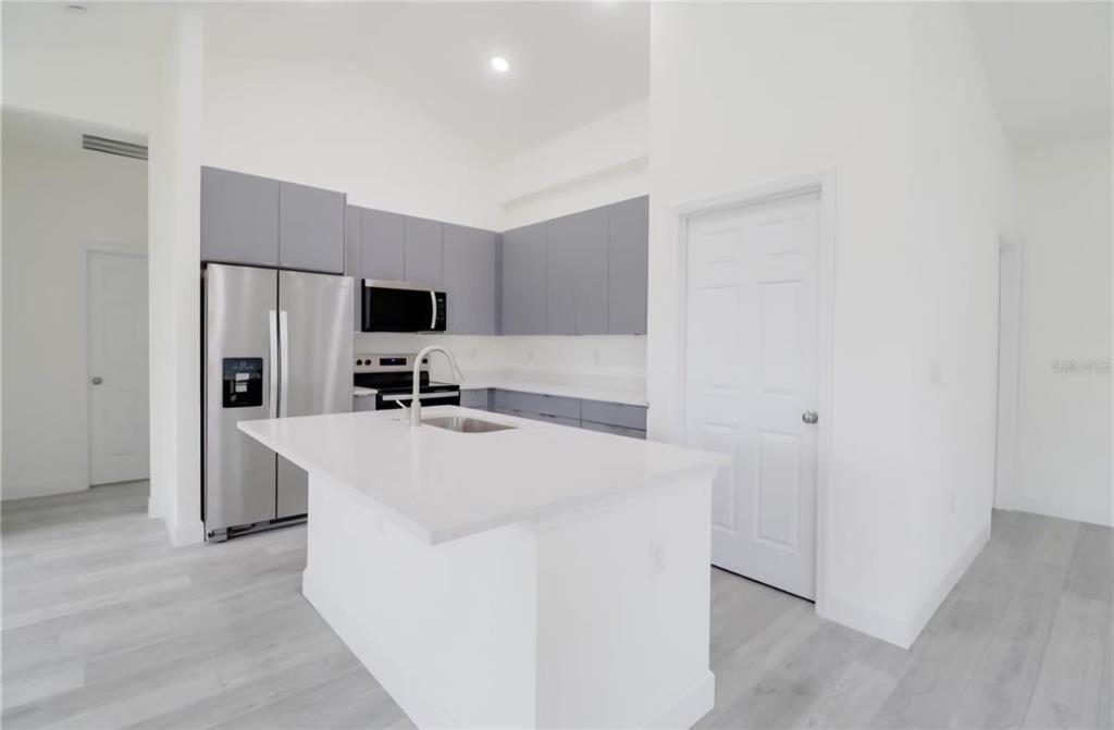 14908 Southwest 63rd Court Road Ocala, FL 34473 - Photo 11 of 21 Gallery Image 11