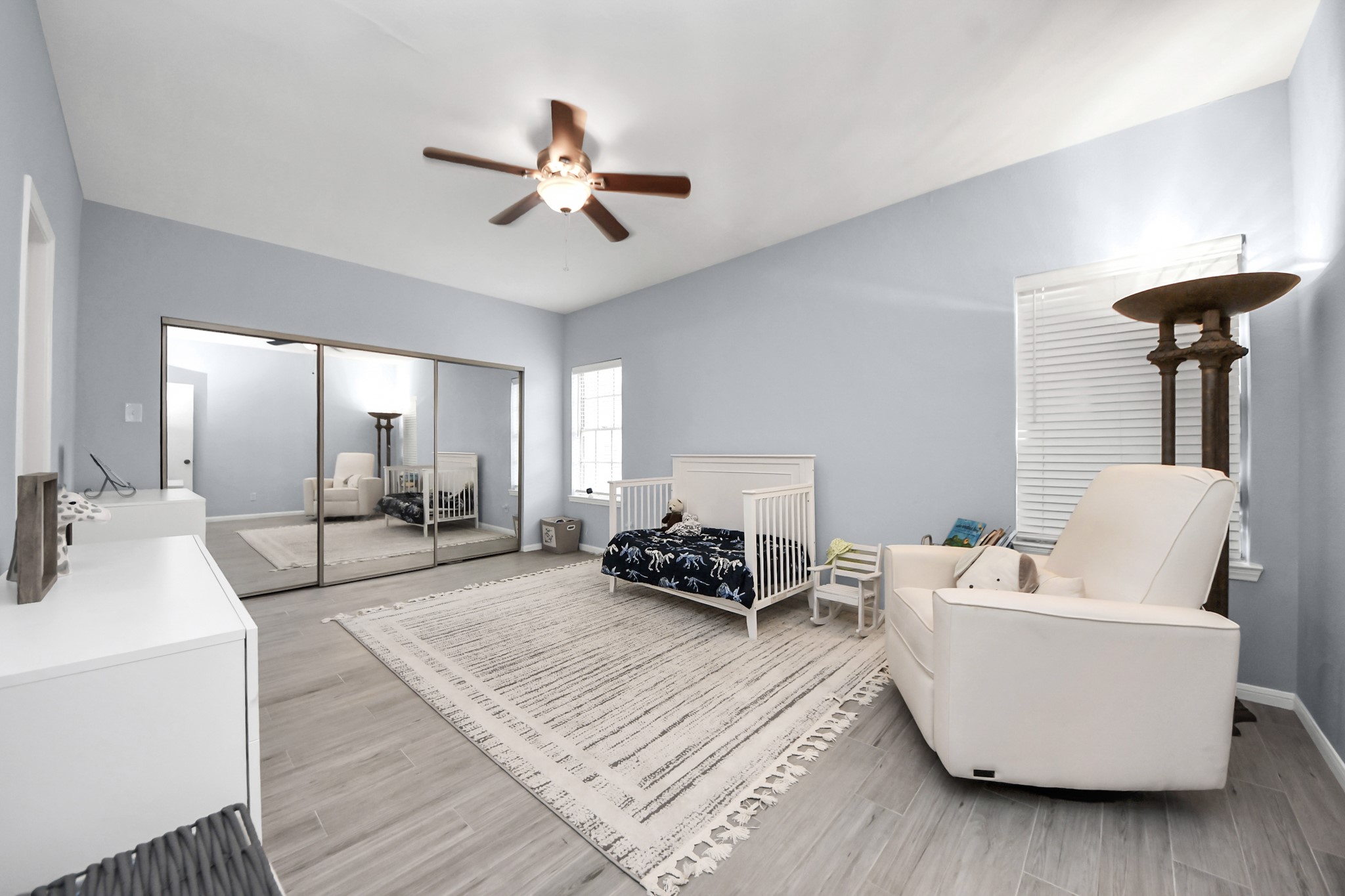 3800 Tanglewilde Street, Unit 503 Houston, TX 77063 - Photo 13 of 27