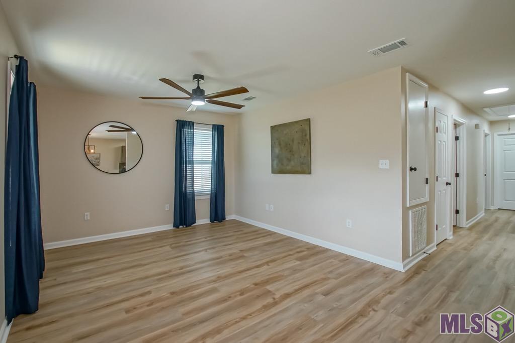 26319 Indian Run Springfield, LA 70462 - Photo 5 of 34 Gallery Image 5