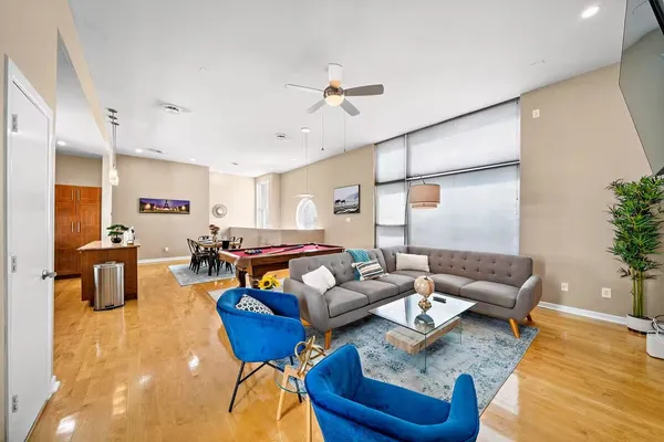 $2,750 | 5630 Kiam Street, Unit B, Houston, TX 77007