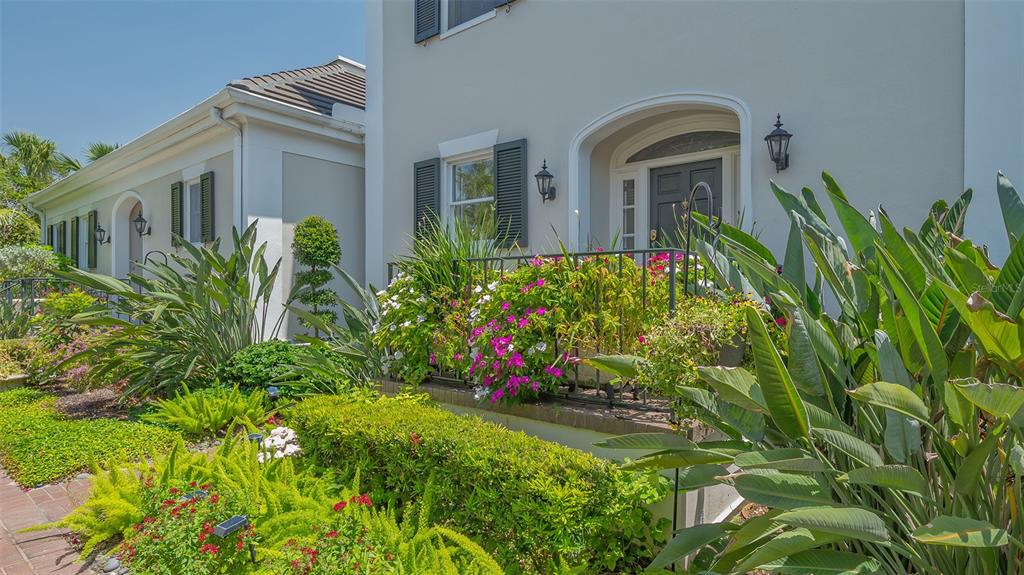 33 Bishopscourt Road, Unit 118 Osprey, FL 34229 - Photo 2 of 80