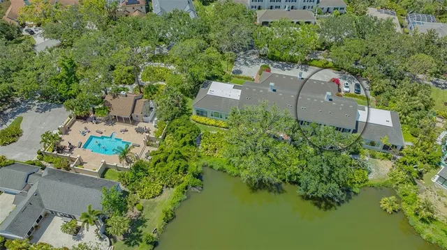 $695,000 | 33 Bishopscourt Road, Unit 118, Osprey, FL 34229