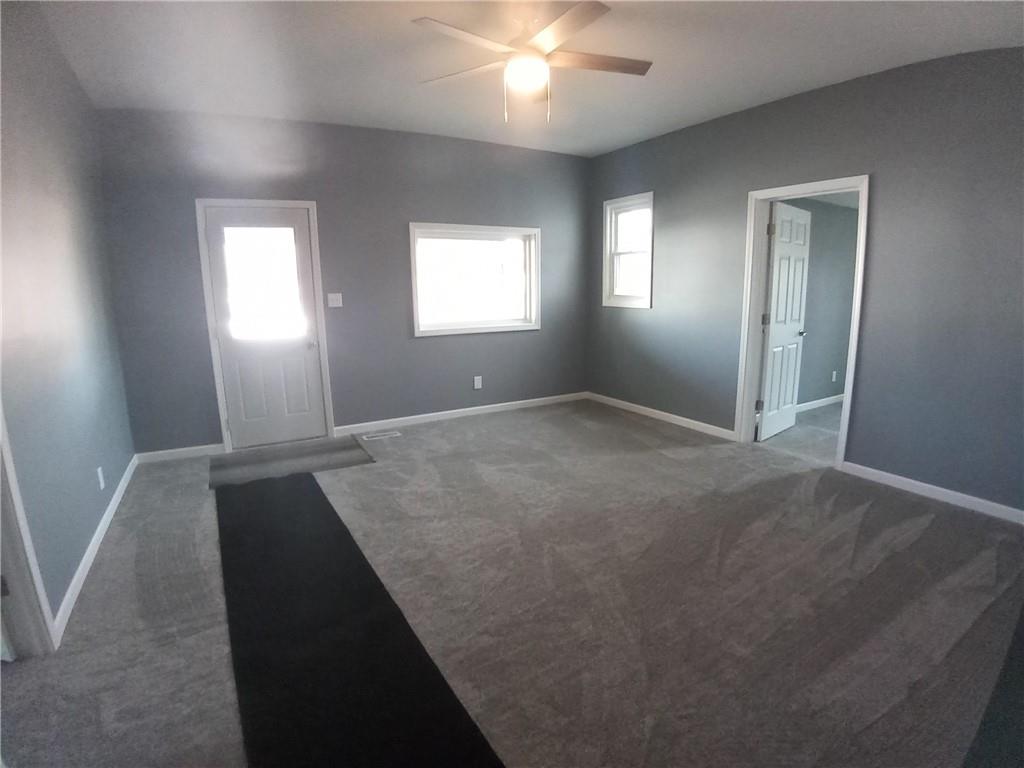 68 Denmon Street Rosedale, IN 47874 - Photo 3 of 14