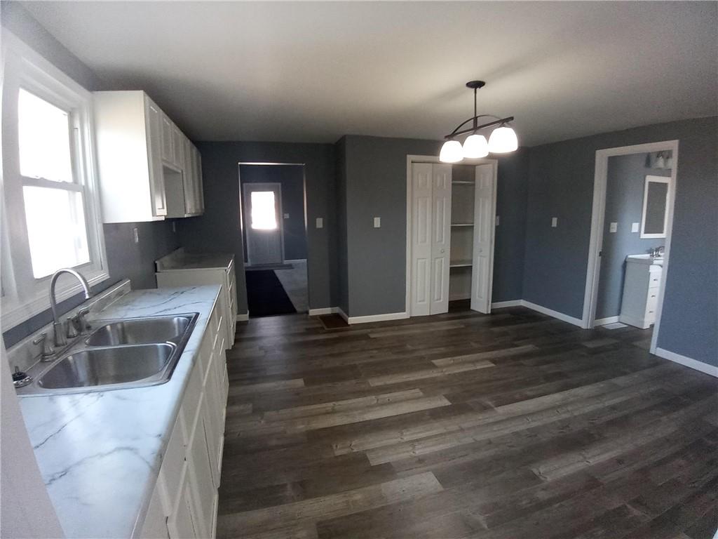 68 Denmon Street Rosedale, IN 47874 - Photo 9 of 14