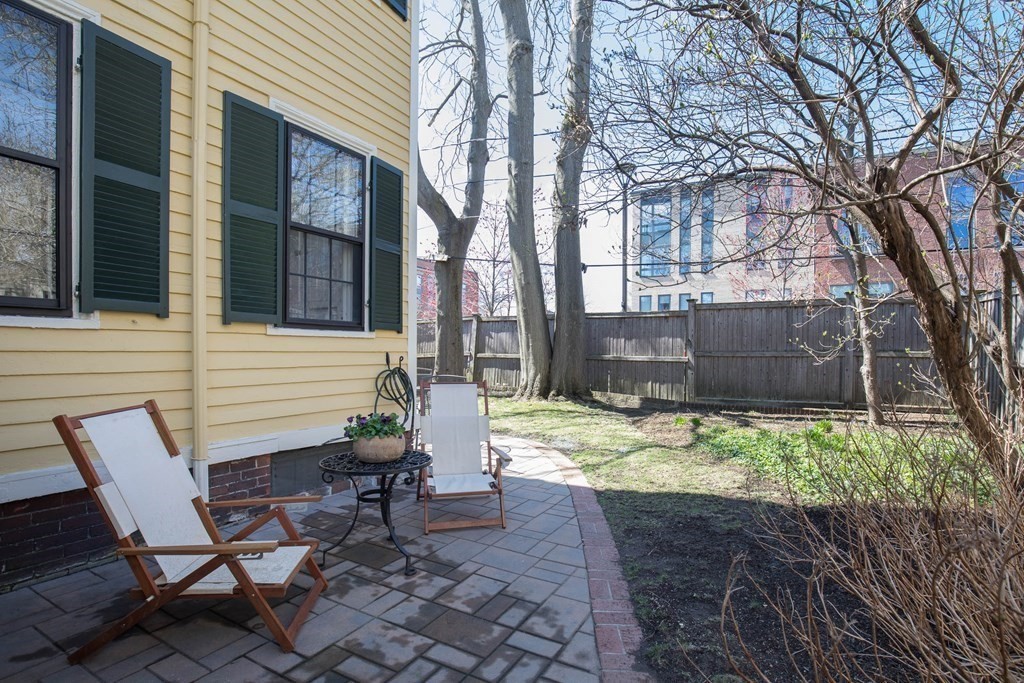 13 Yerxa Road Cambridge, MA 02140 - Photo 22 of 24 a view of a backyard with chairs