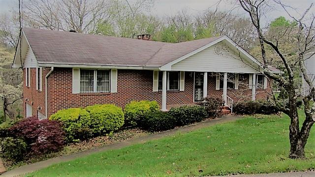 923 West Crest Road Chattanooga, TN 37404 - Photo 1 of 26 IMG_3422