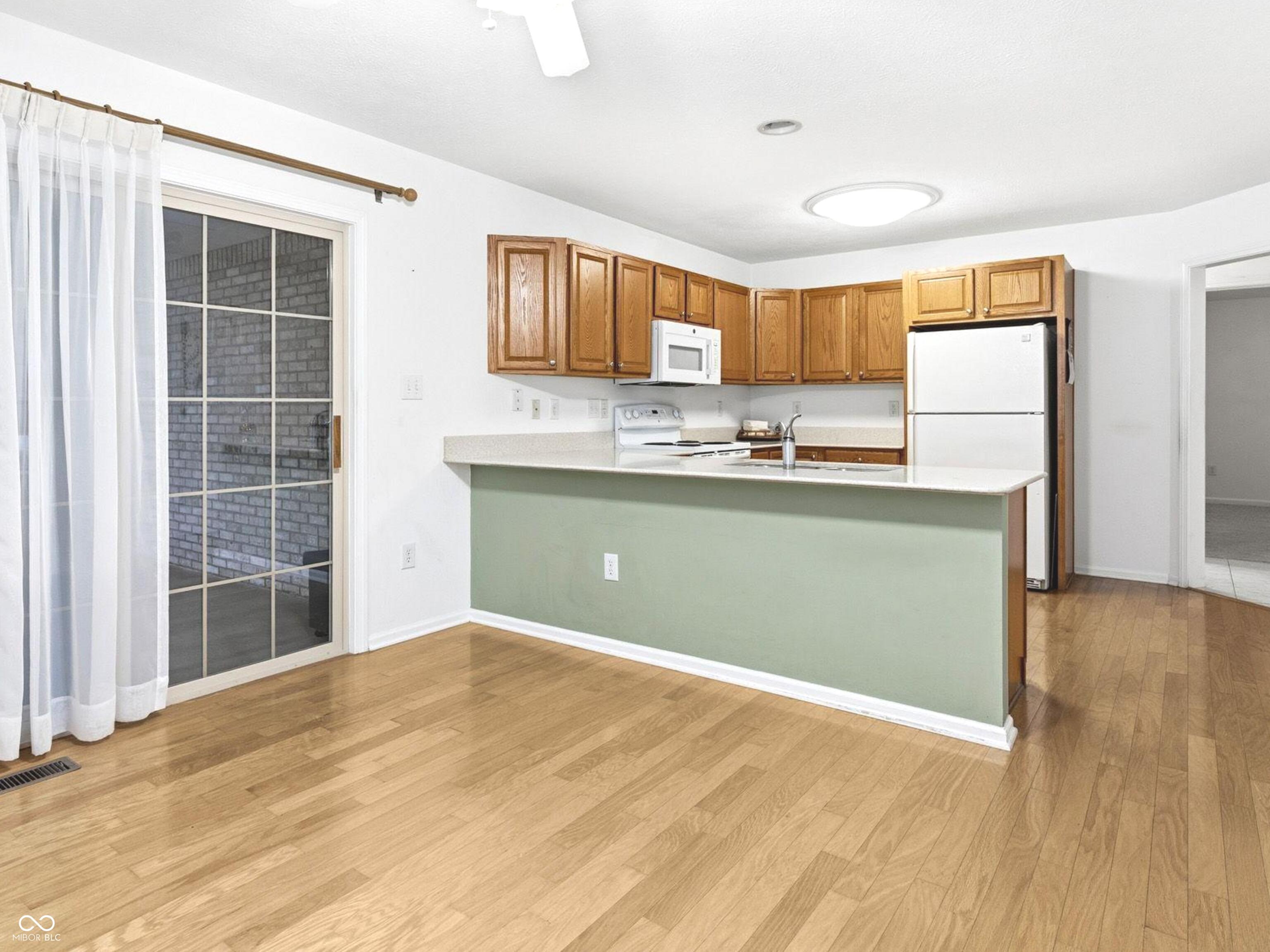 1641 Grindstone Way Greenfield, IN 46140 - Photo 7 of 19