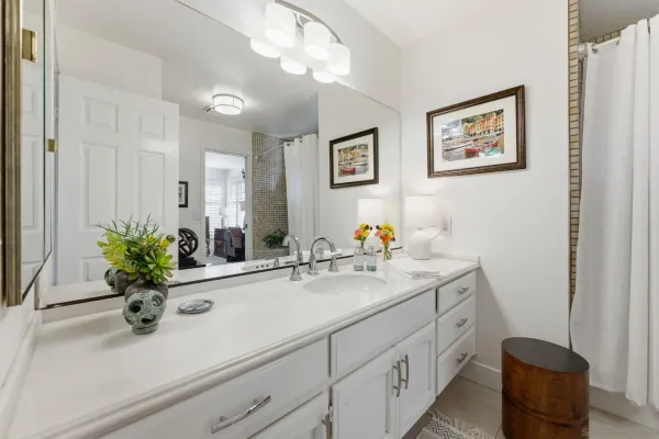 $1,199,900 | 17663 Caminito Hercuba, San Diego, CA 92128