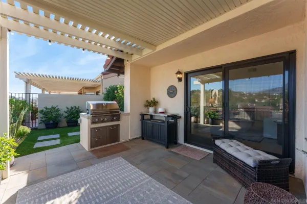 $1,199,900 | 17663 Caminito Hercuba, San Diego, CA 92128