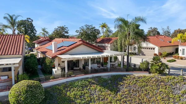 $1,199,900 | 17663 Caminito Hercuba, San Diego, CA 92128