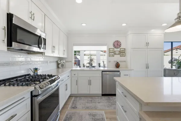 $1,199,900 | 17663 Caminito Hercuba, San Diego, CA 92128