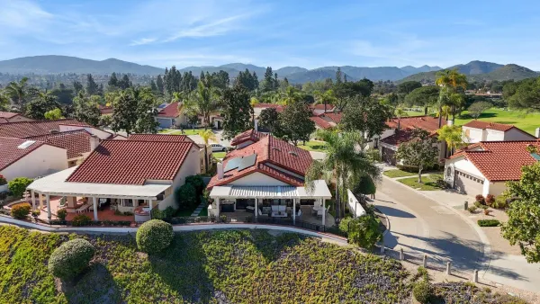 $1,199,900 | 17663 Caminito Hercuba, San Diego, CA 92128