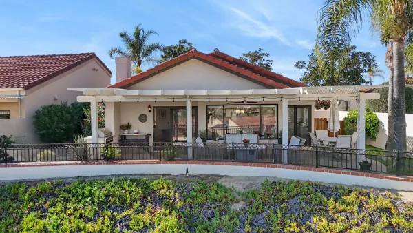 $1,199,900 | 17663 Caminito Hercuba, San Diego, CA 92128