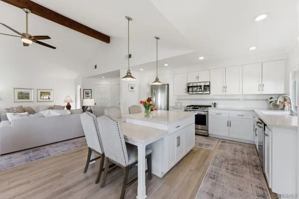 $1,199,900 | 17663 Caminito Hercuba, San Diego, CA 92128