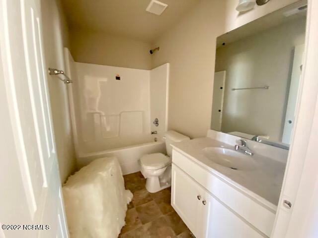 952 Hooks Road Fremont, NC 27830 - Photo 11 of 13 Hall Bathroom